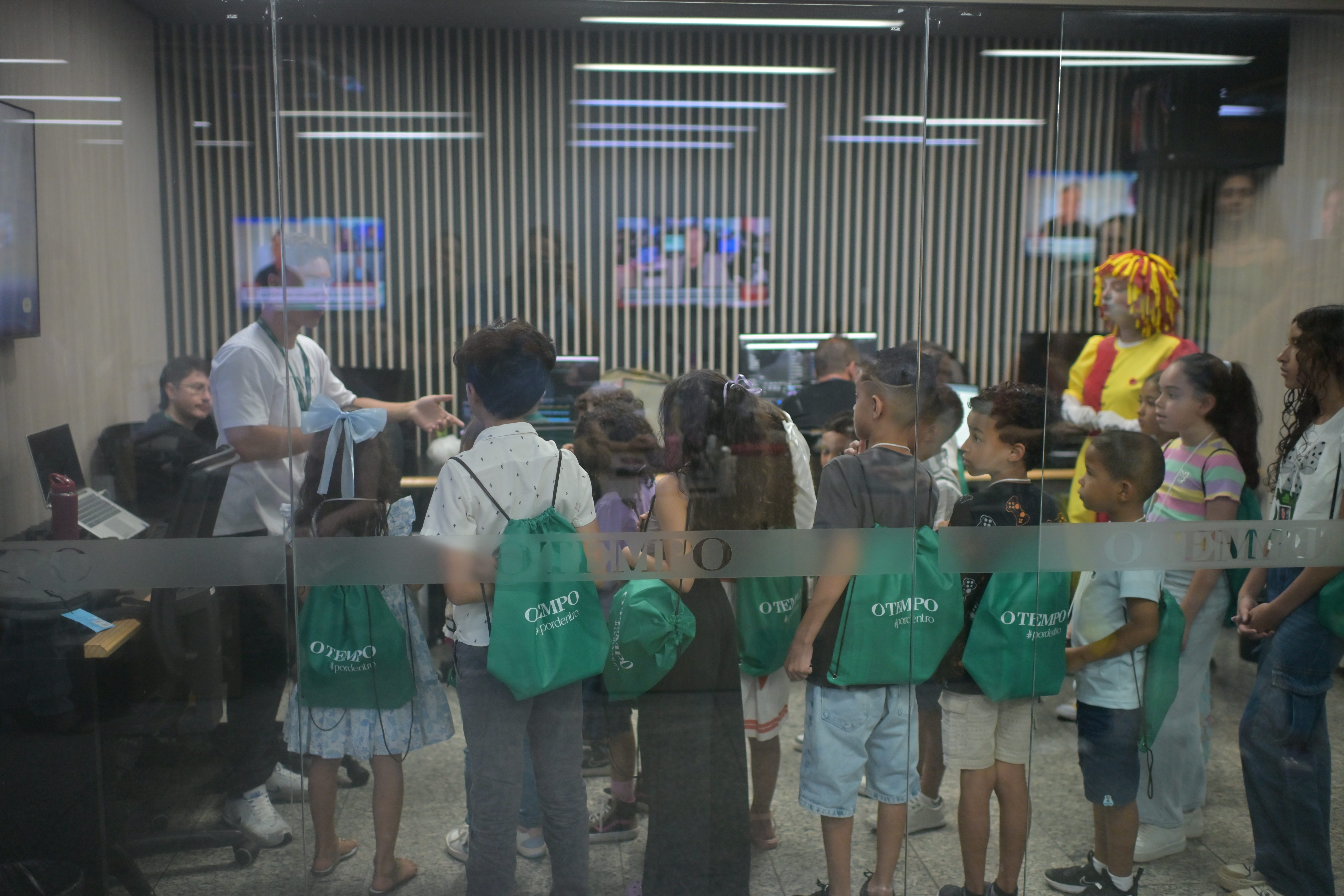 O TEMPO #PorDentro aproxima novas gerações do jornalismo e promove edição especial para famílias