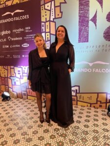 Vice-presidente executiva Daniela Medioli representa o Grupo SADA no “Favela Gala”, jantar anual beneficente promovido pela ONG Gerando Falcões